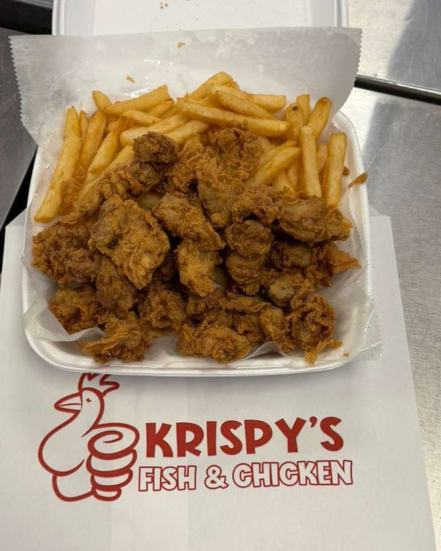 Fried chicken with fries
